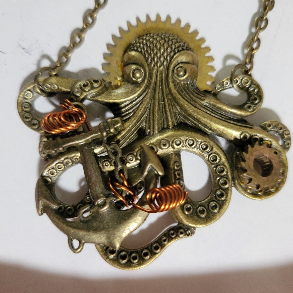 Steampunk Octopus Pendant Necklace